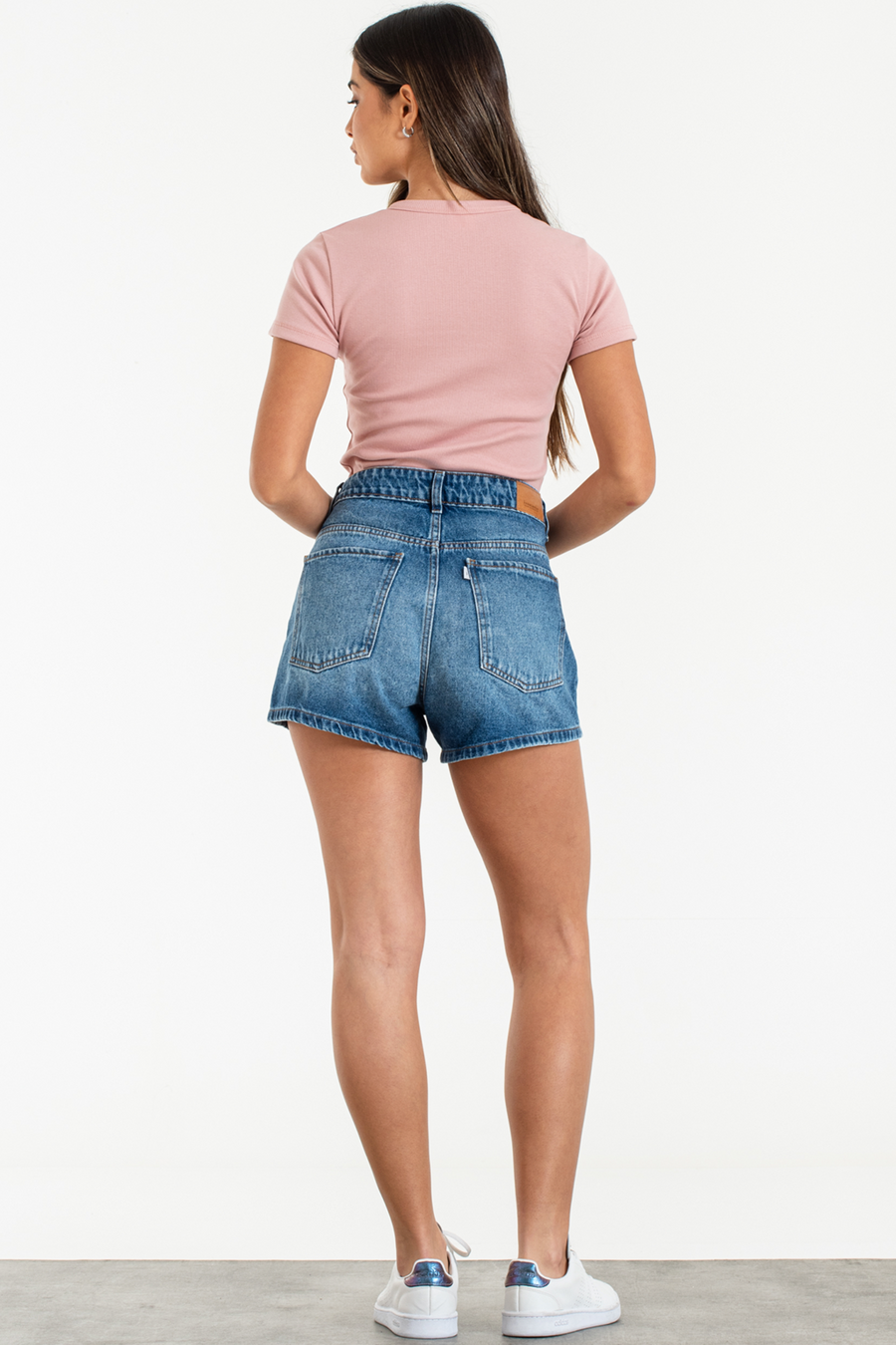 SHORT AMELIE