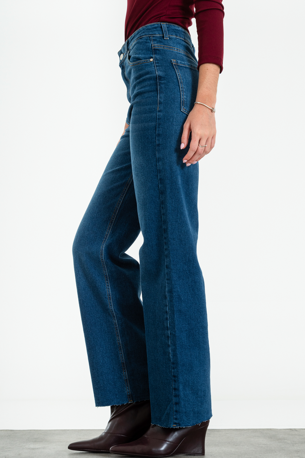 ISOS JEANS WIDED LEG ELASTIZADO TIRO ALTO SIN RUEDO AZUL