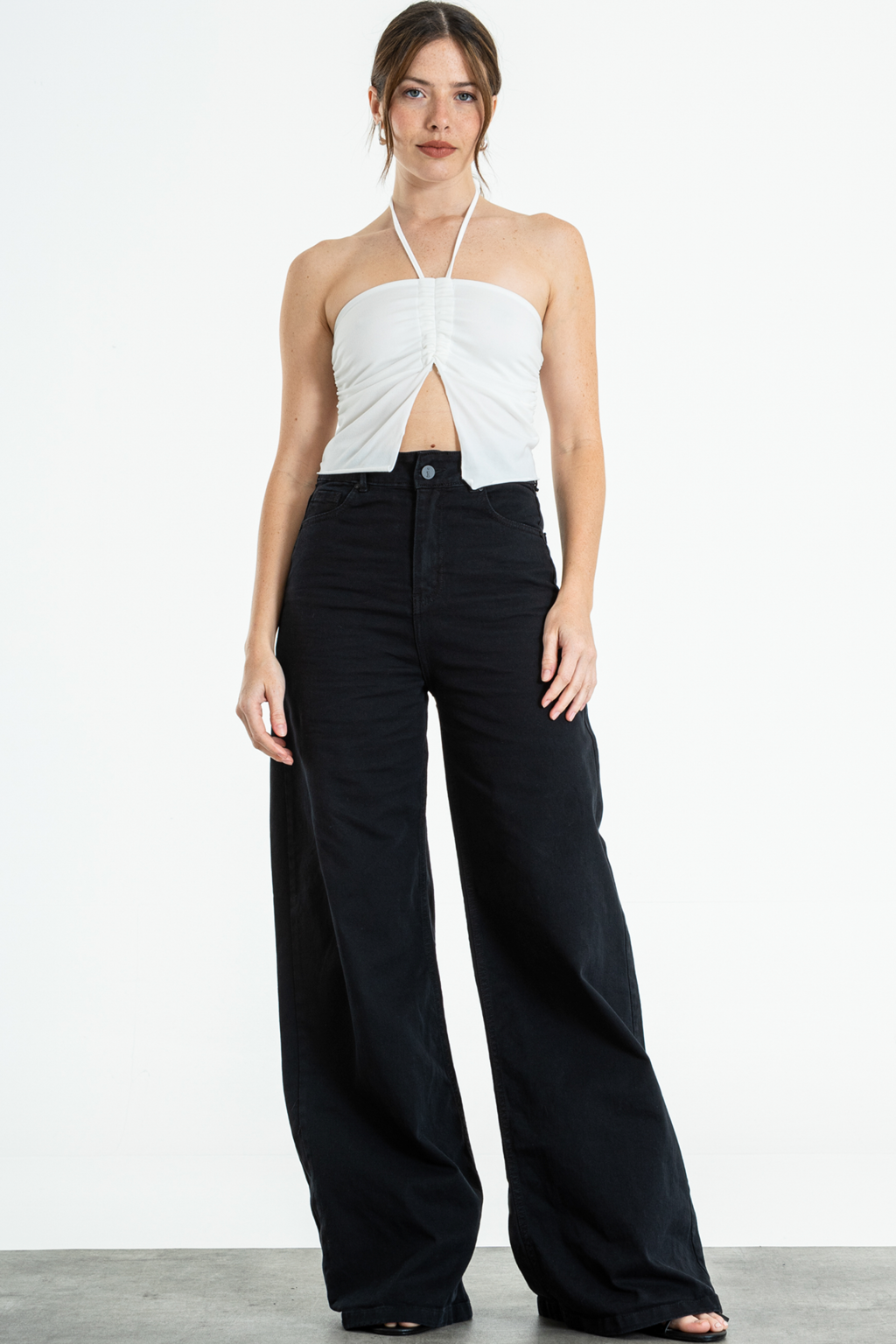 ISOSTASIA JEANS WIDE LEG NEGRO ELASTIZADO