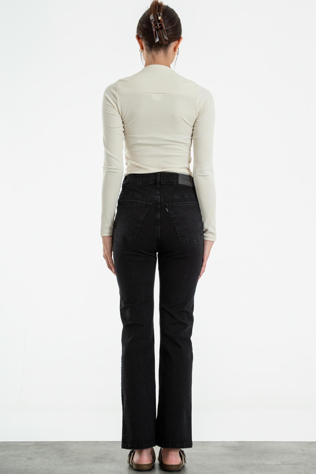 ISOS FLARE ELASTIZADO CROPPED TIRO ALTO NEGRO 36