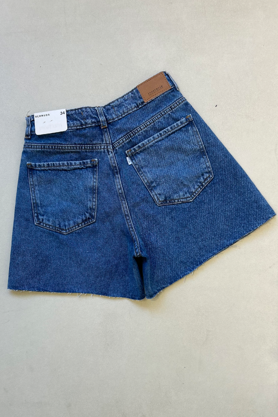 ISOS BERMUDA AZUL MEDIO CON FLECO