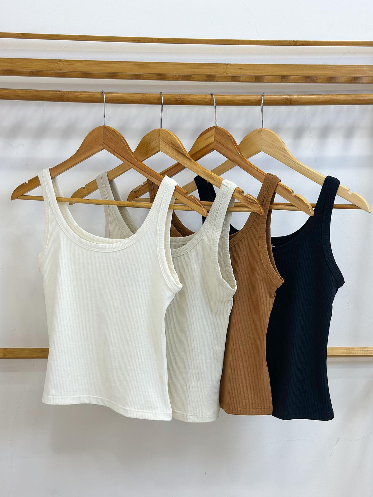 MARMIN MUSCULOSA TACHAS - BLANCO