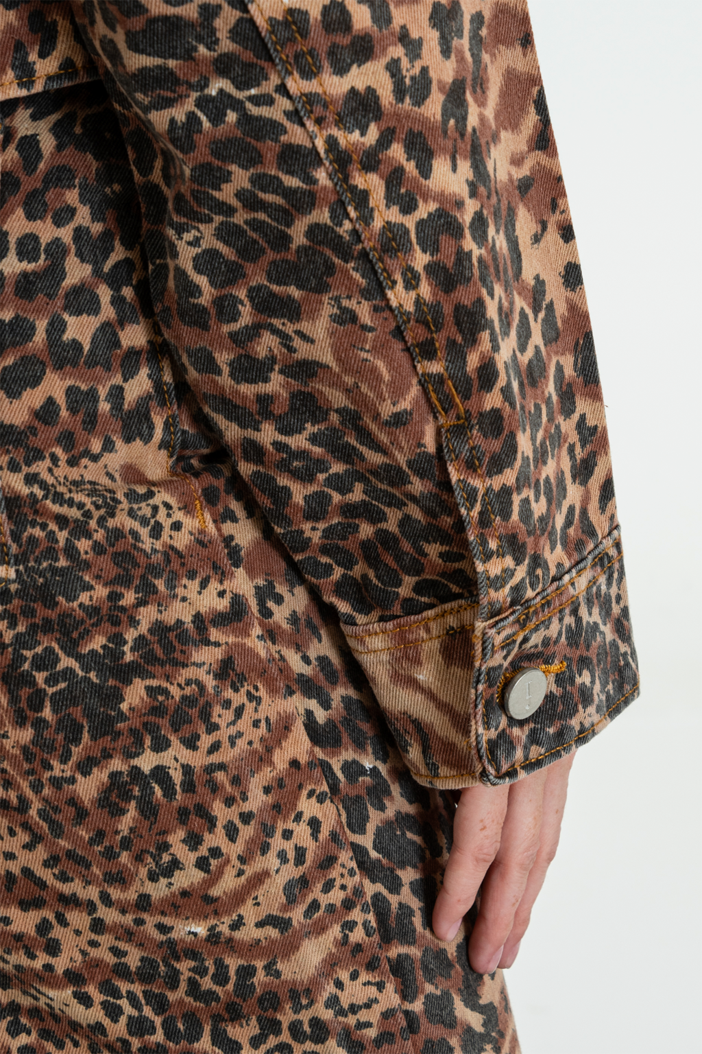 ISOS CAMP DE JEANS ESTAMPADO ANIMAL PRINT S