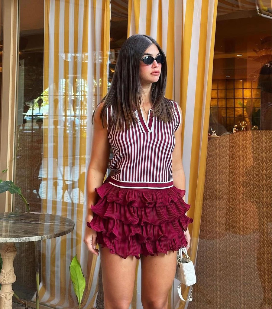 TOP CHARME SHORT POLLERA CON VOLADOS BORDO BLANCO Y NEGRO
