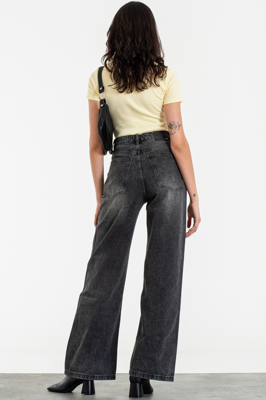 JEANS BRISA