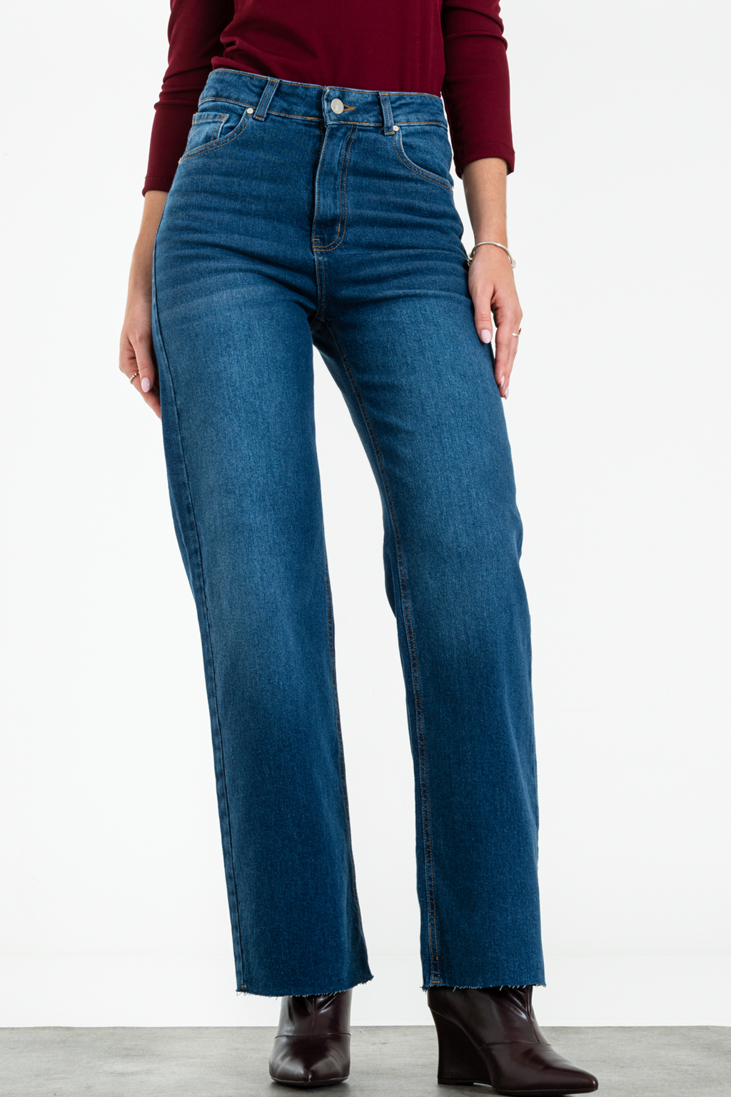 ISOS JEANS WIDED LEG ELASTIZADO TIRO ALTO SIN RUEDO AZUL