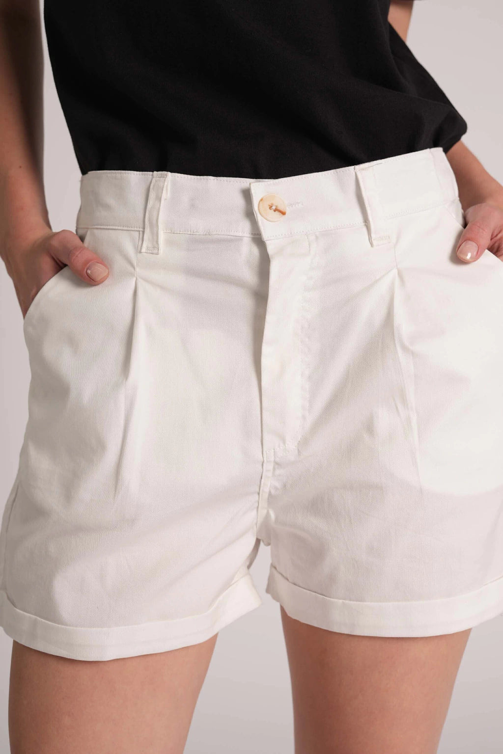 BATUK SHORT BLANCO PLANO VILMA