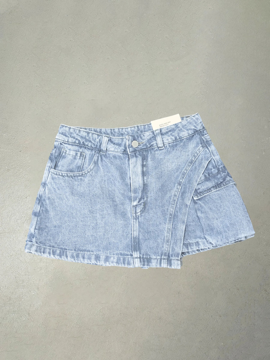 WILD SKORT BOLSILLO CELESTE 38