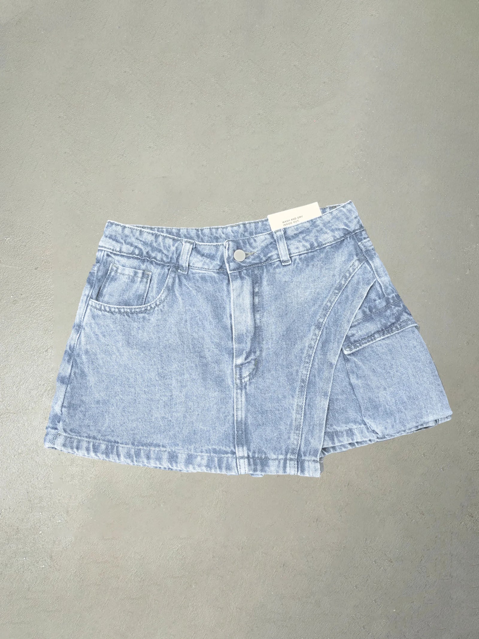 WILD SKORT BOLSILLO CELESTE 38